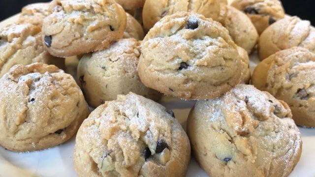 Yapımı Kolay ve 1 Hafta Bayatlamayan Tatlı Kurabiye Tarifi