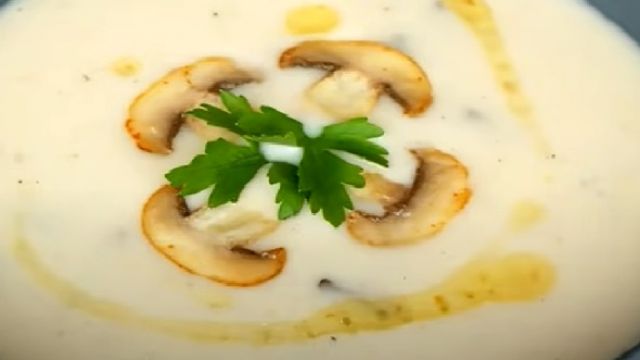 Kremalı Mantar Çorbası Tarifi