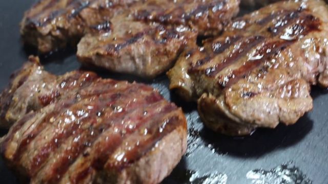 Tavada Yumuşak Et Pişirmek İçin Bilmeniz Gereken Küçük Sır