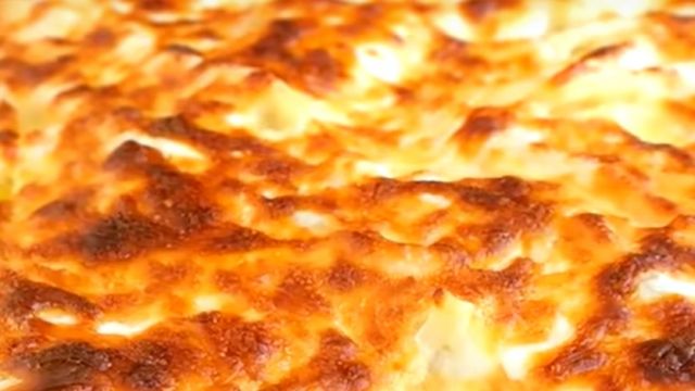 Yemeye Doyamayacağınız: Fırında Beşamel Soslu Makarna
