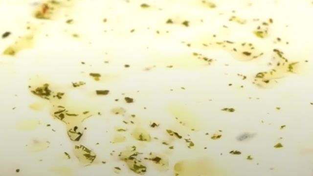 İftar İçin Susuzluğunuzu Giderecek, Doyurucu ve Besleyici Ayran Çorbası Tarifi