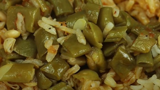 İster Yaz İster Kış Çok Seveceğiniz Fasulyeli Pilav Tarifi