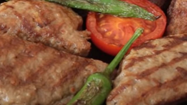 Üsküp Usulü Kaşarlı Köfte Nasıl Yapılır? İşte Damak Çatlatan Tarif
