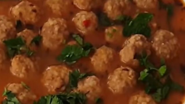 Bulgurlu Köfte Çorbası Nasıl Yapılır? Çok Lezzetli Bulgurlu Köfte Çorbası Tarifi