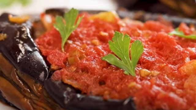 Lezzetli İmam Bayıldı Tarifi