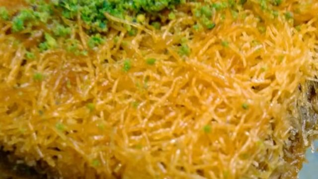 Kadayıf Tatlısı Nasıl Yapılır? Tel Kadayıf Tarifi