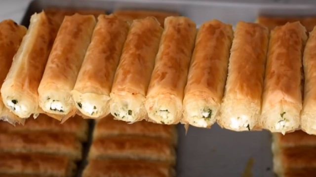 Yapılan bu hata böreğinizi mahvediyor! Usta aşçıların sırrıyla börek yapmanın incelikleri