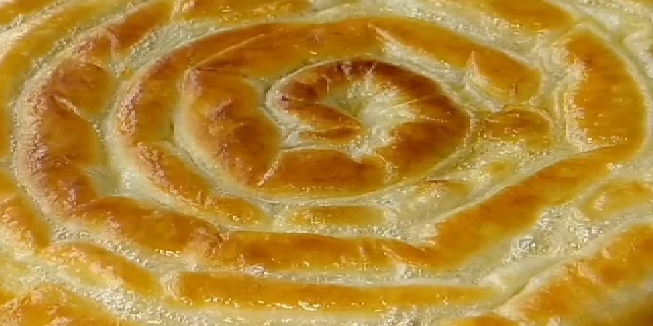 Gerçeğinden hiç farkı yok - 2 yufkayla tavada yapılan patatesli su böreği
