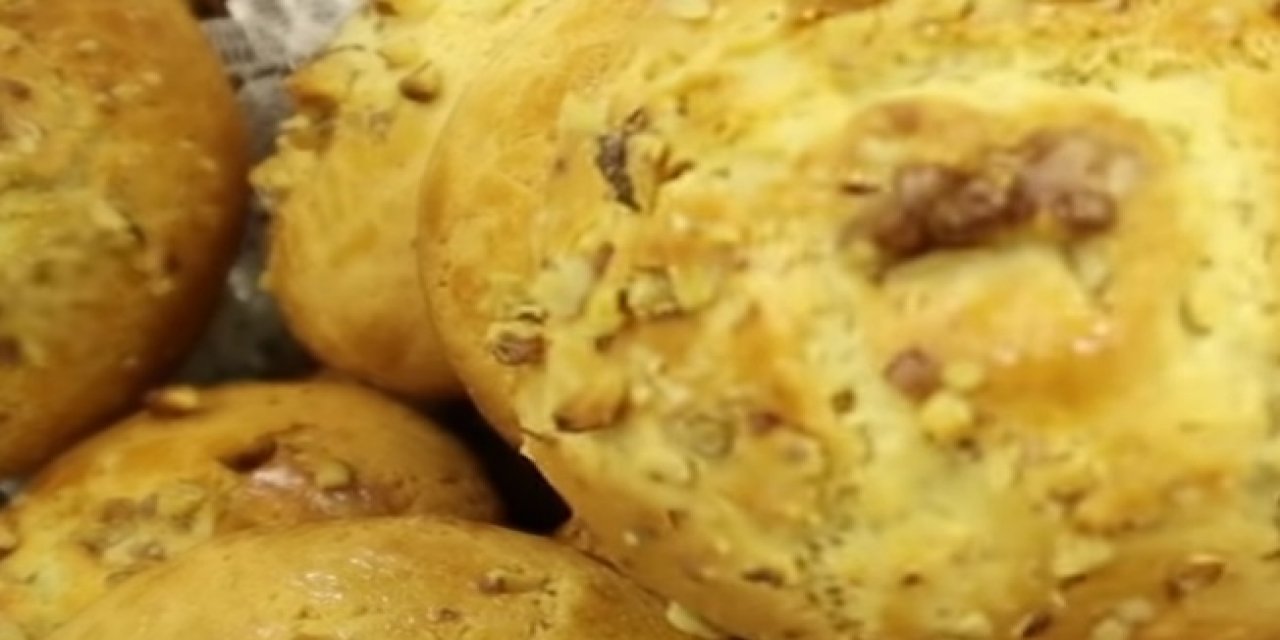 Annelerin lezzet sırlarıyla.. Anne eli değmiş gibi yumuşacık anne kurabiyesinin yapılışı