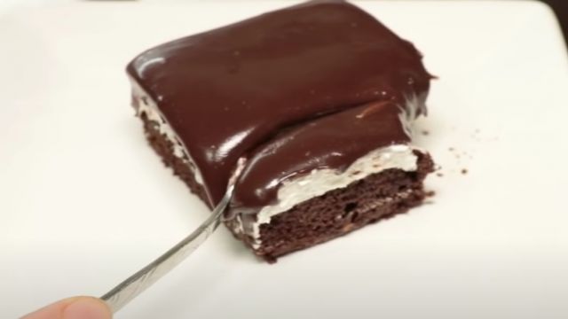 Bitter Çikolatalı Pasta Tarifi