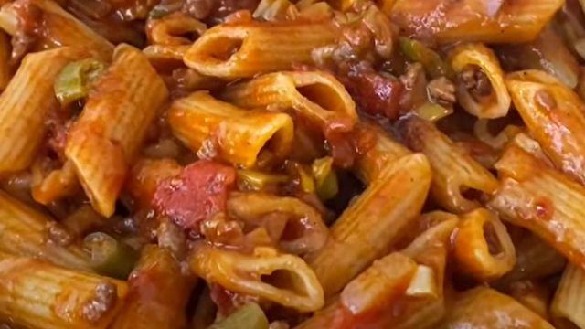 Lezzetli Sebzeli Makarna Tarifi