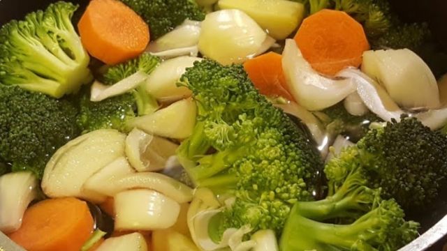 Brokoli Çorbası Tarifi