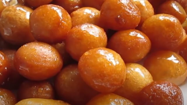 Hem Kolay Hem Yumuşacık Lokma Tatlısı Tarifi